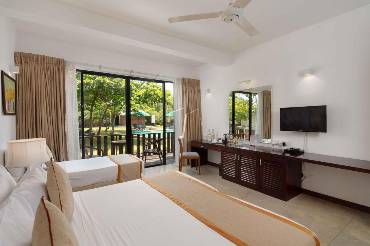 เซาท์ เลค รีสอร์ต โกคคลา Hotel ค็อกกาลา ภายนอก รูปภาพ
