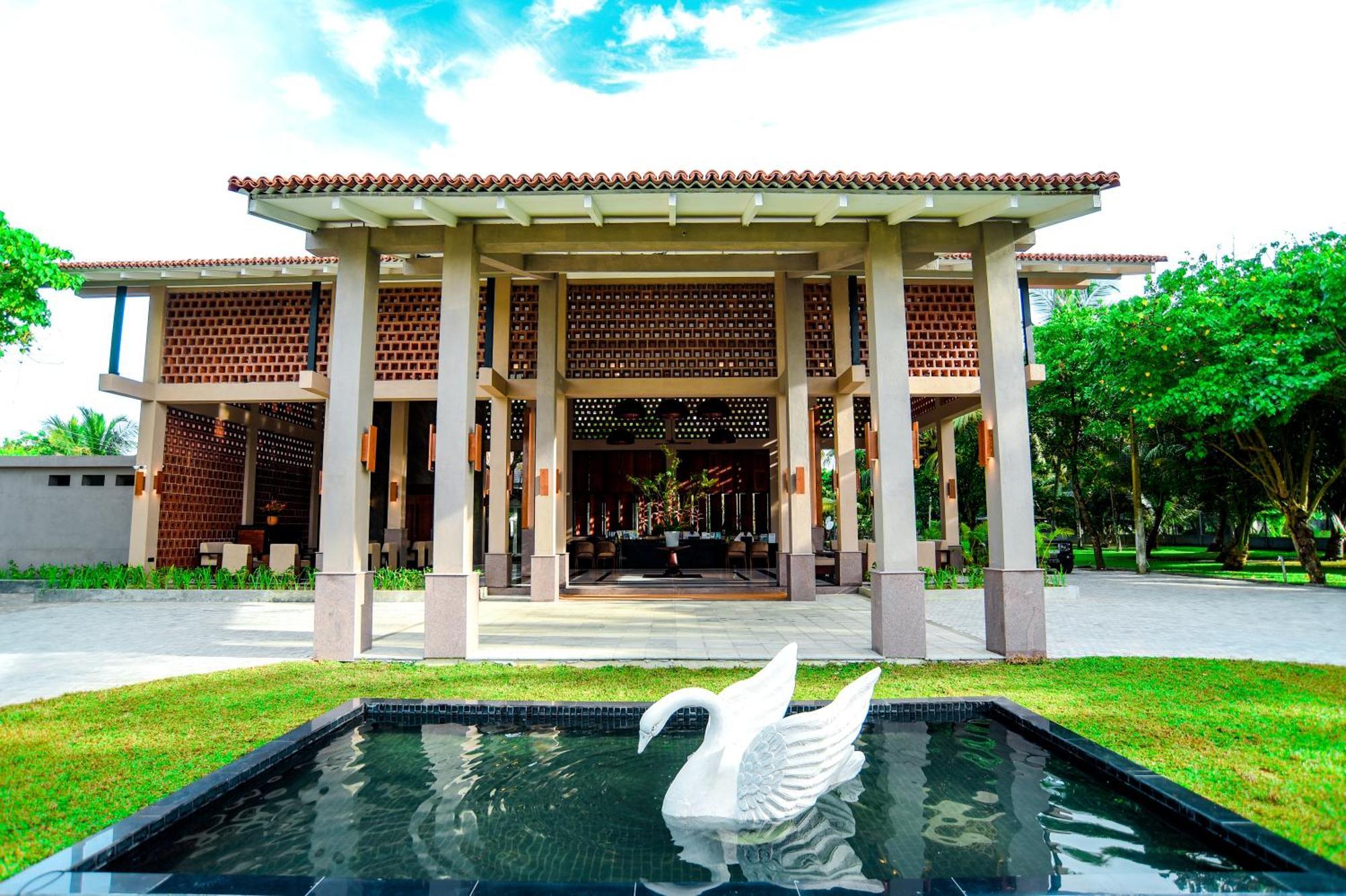 เซาท์ เลค รีสอร์ต โกคคลา Hotel ค็อกกาลา ภายนอก รูปภาพ